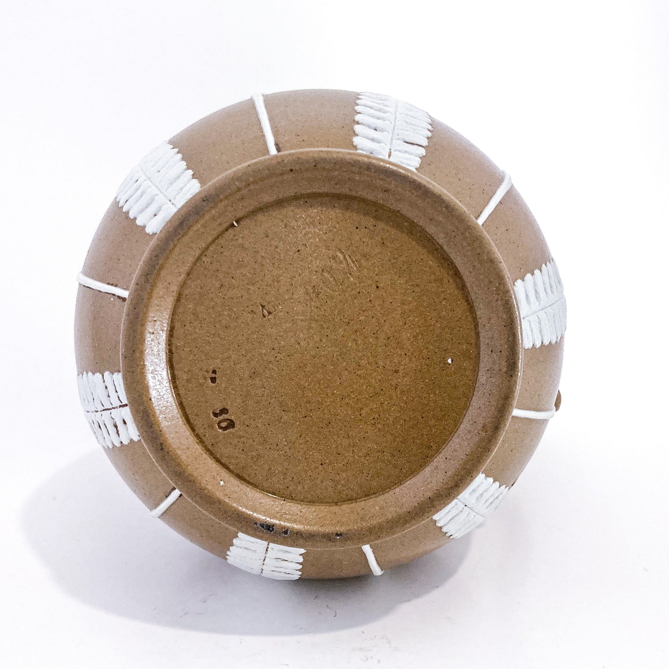 Antique 1850s Dudson Pottery English White Flora Tan Wedgwood Style Syrup Jug - Image 16