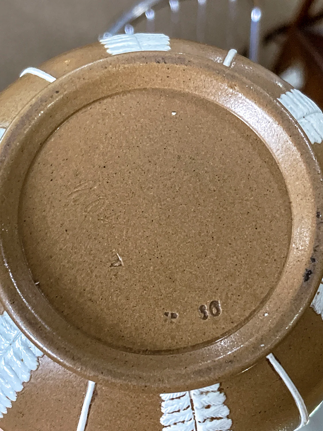 Antique 1850s Dudson Pottery English White Flora Tan Wedgwood Style Syrup Jug - Image 17