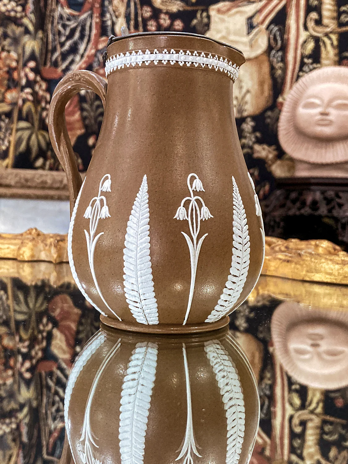 Antique 1850s Dudson Pottery English White Flora Tan Wedgwood Style Syrup Jug - Image 5