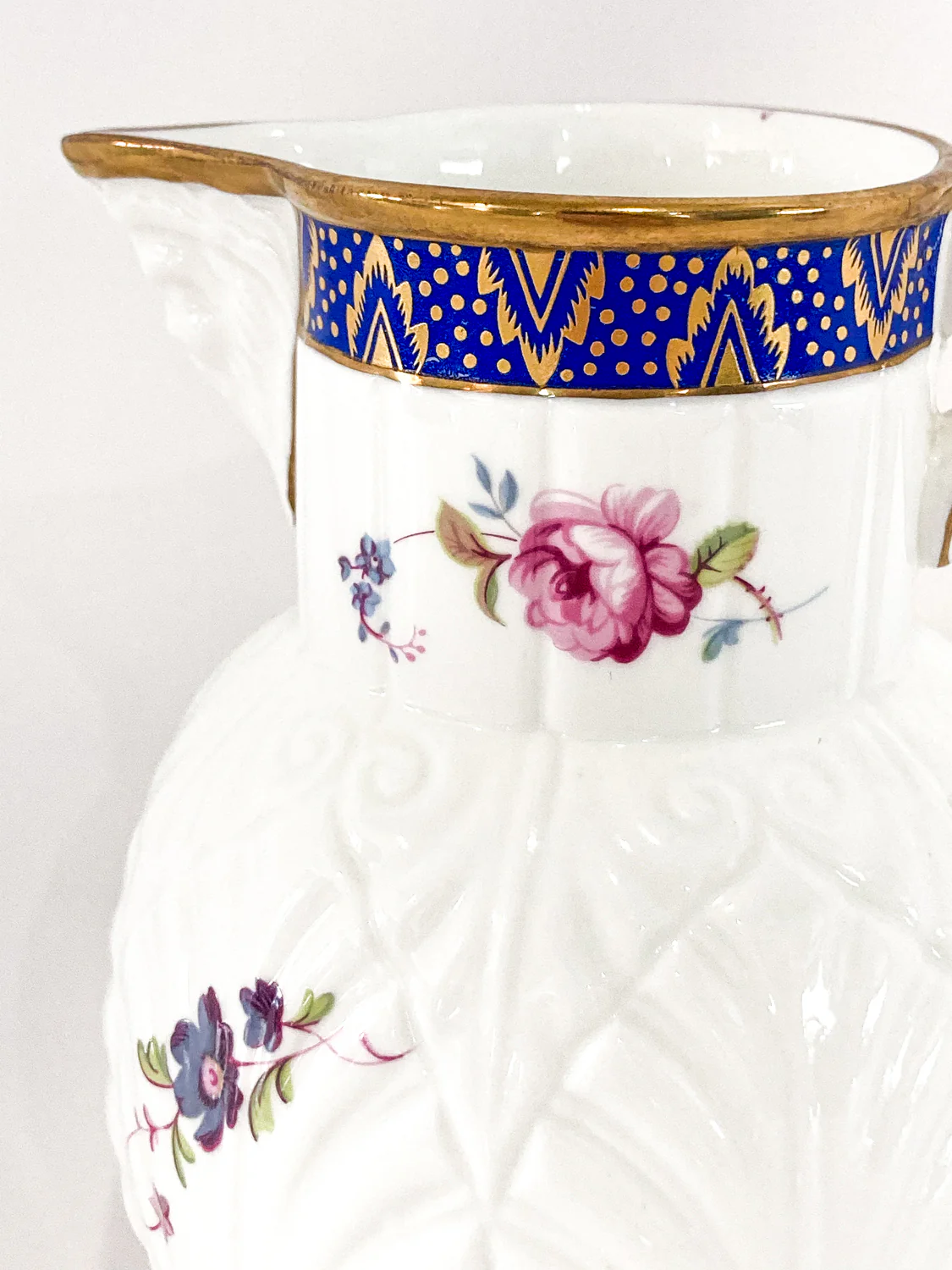 Set of Three Vintage Caughley Floral Painted Mask Head Porcelain Pitcher Jugs - Image 11