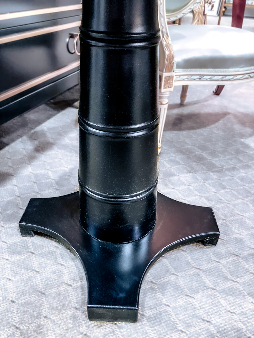 Madcap Cottage Everglades Black Hexagon Natural Woven Grass Top Accent Side Table - Image 4