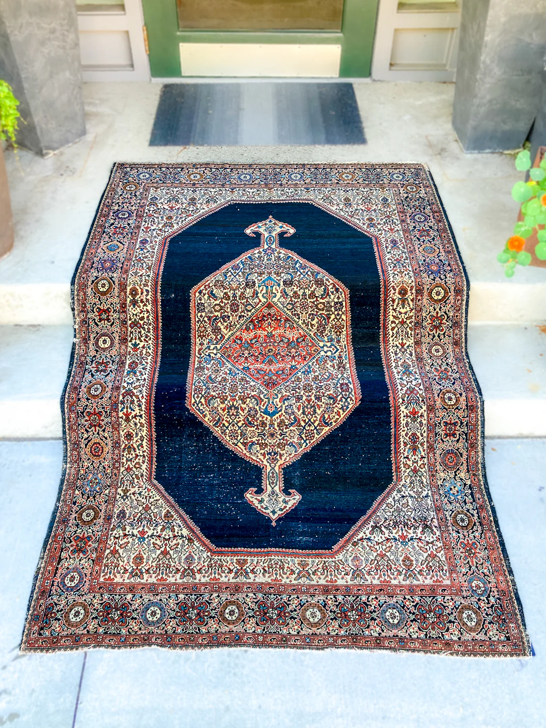 Antique 1920s Possibly Mohtasham Kashan Persian 6x4ft Woven Wool Rug - Image 3