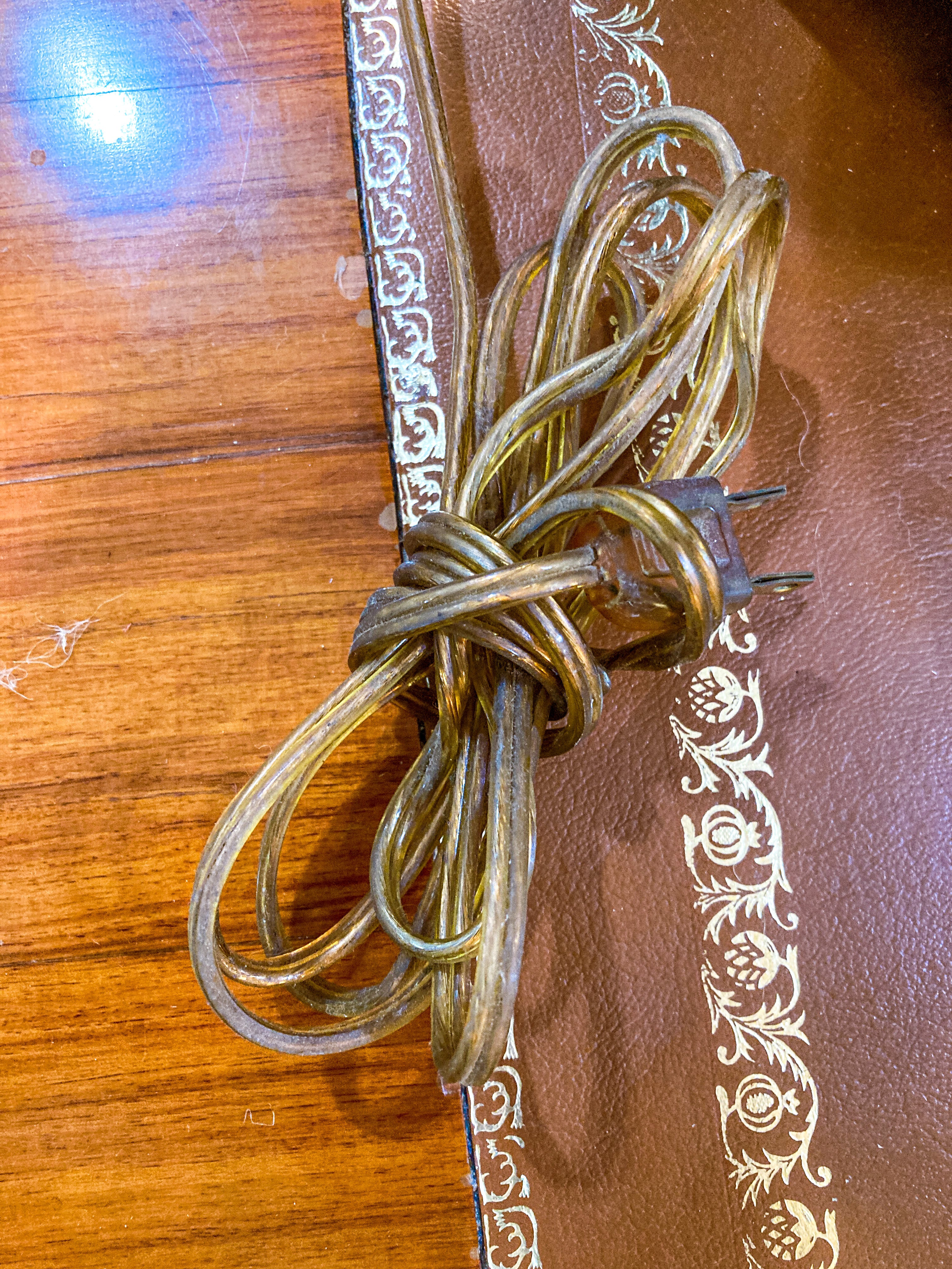 Antique 19th Century Samovar Milk Glass Globe Table Lamp Light - Image 31