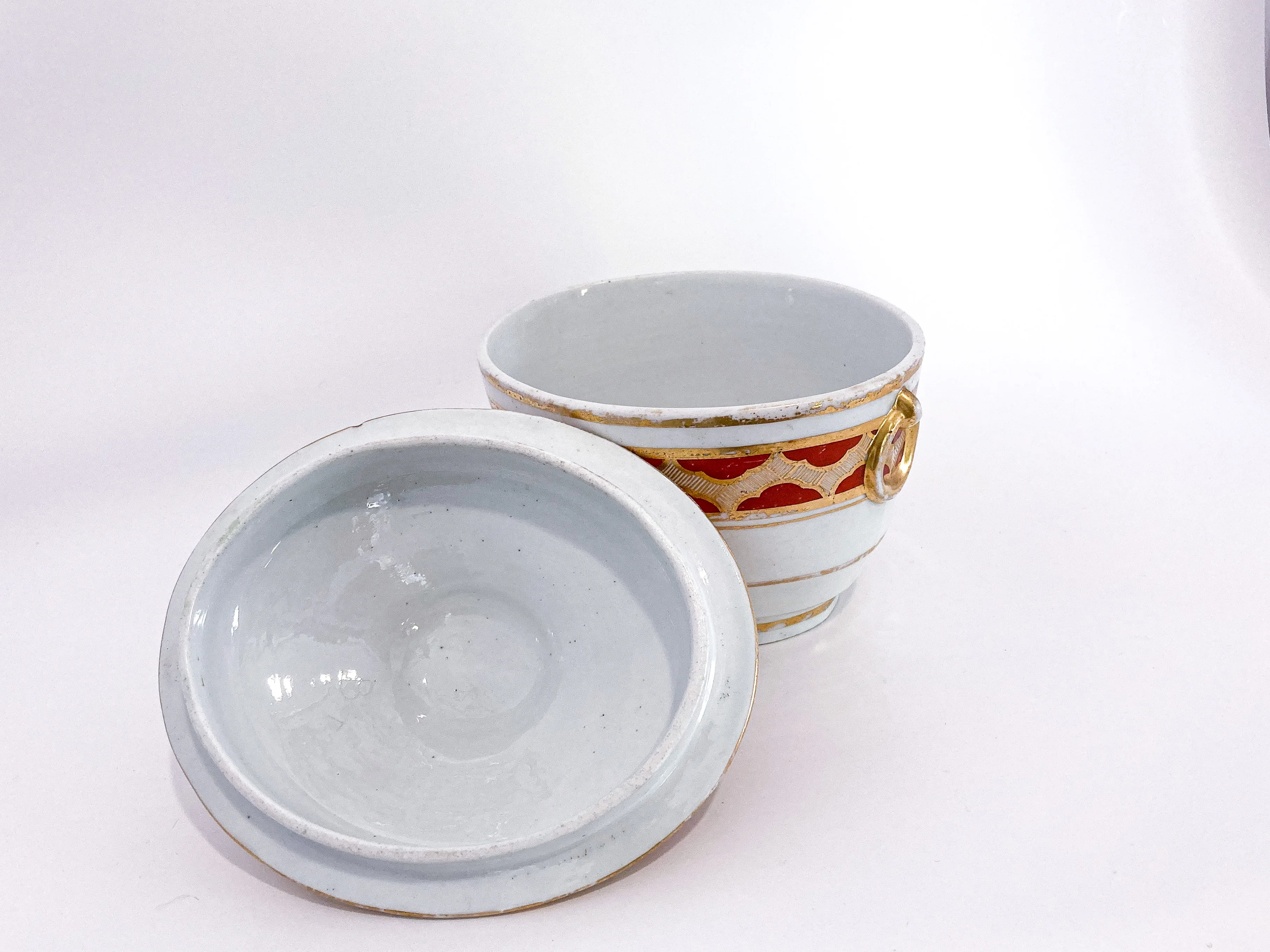 Antique 19th Century English Gilt Gold Iron Red Decorated Covered Porcelain Sugar Bowl - Image 18