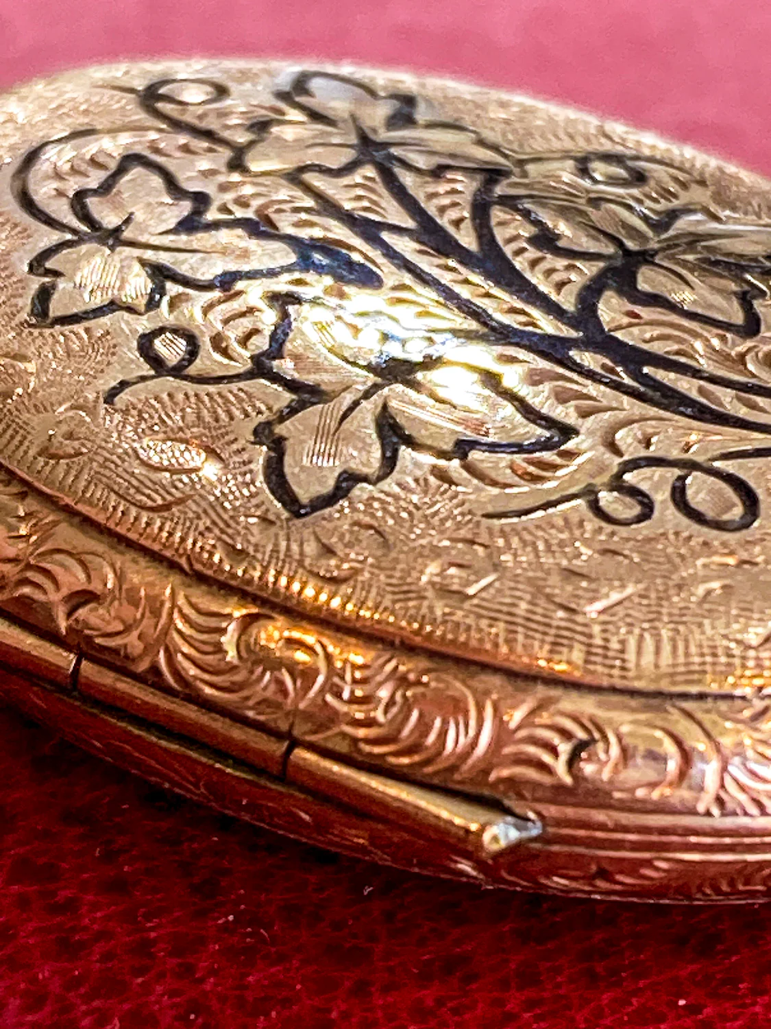 Antique Gold Filled Oval Floral Engraved Mourning Hair Locket Pendant - Image 18