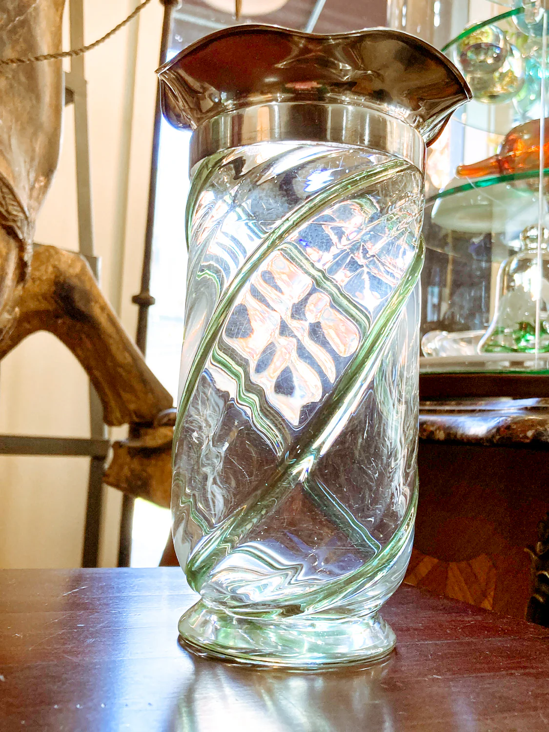 Antique 1908 English Handblown Green Swirl Sterling Silver Ruffle Rim Vase - Image 7