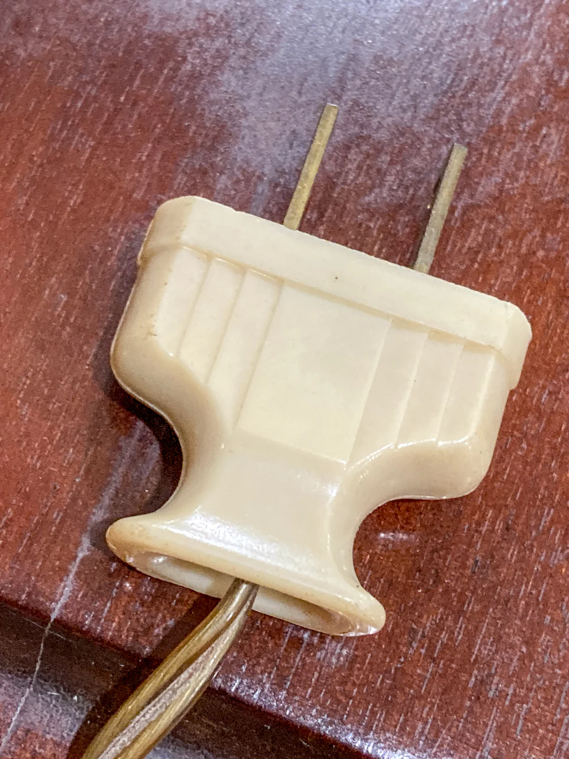 Antique Japanese Hand Painted Kutani Porcelain Vase Lamp Wood Base - Image 22