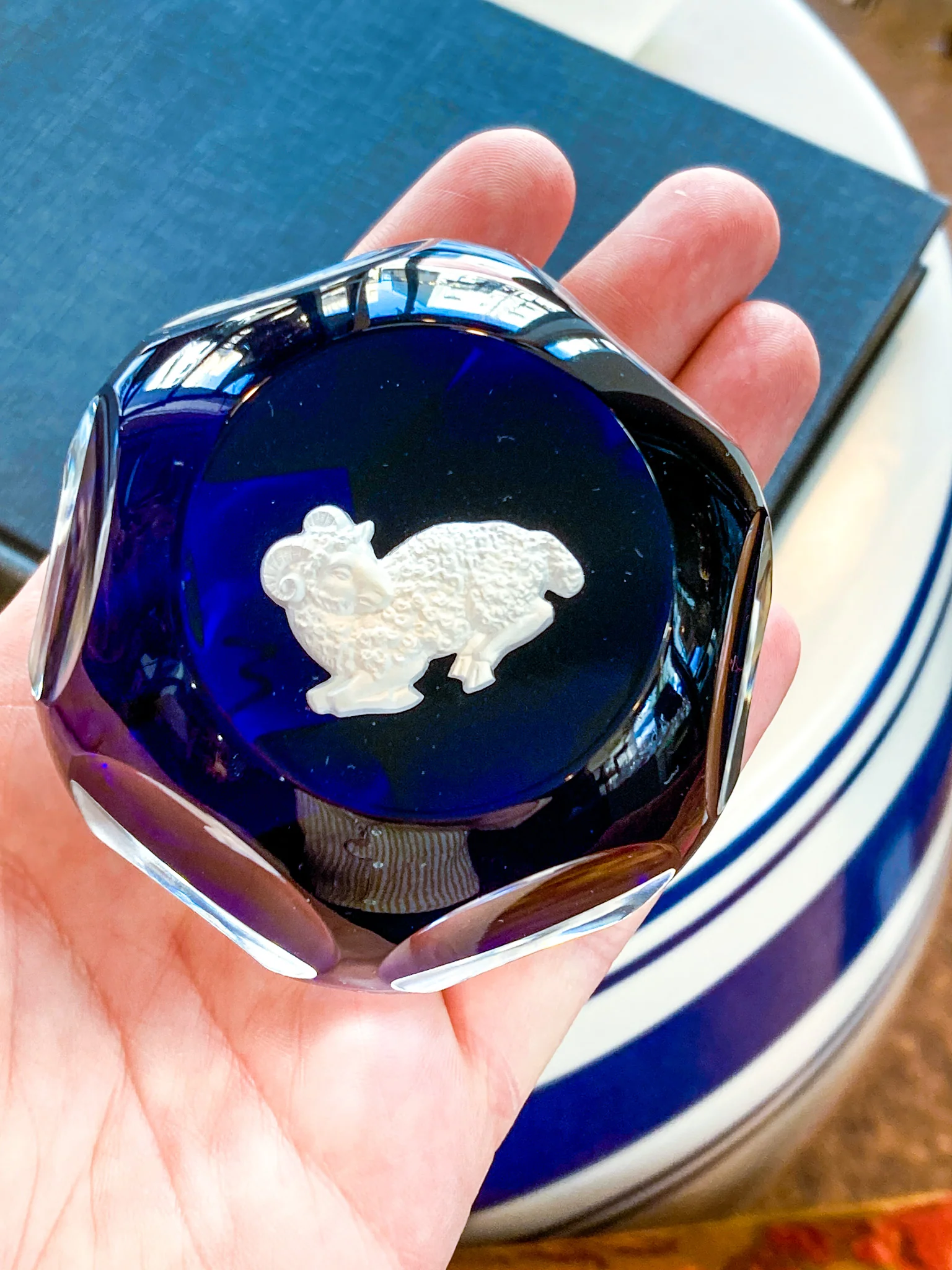 Baccarat Cobalt Crystal Sulfide Ram Aries Zodiac Sign Paperweight - Image 3