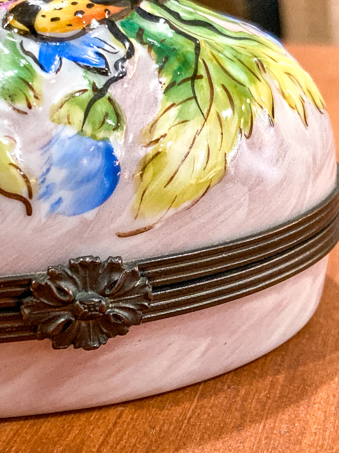 Limoges France Floral Beetle Pink Glass Style Oval Porcelain Pillbox - Image 11