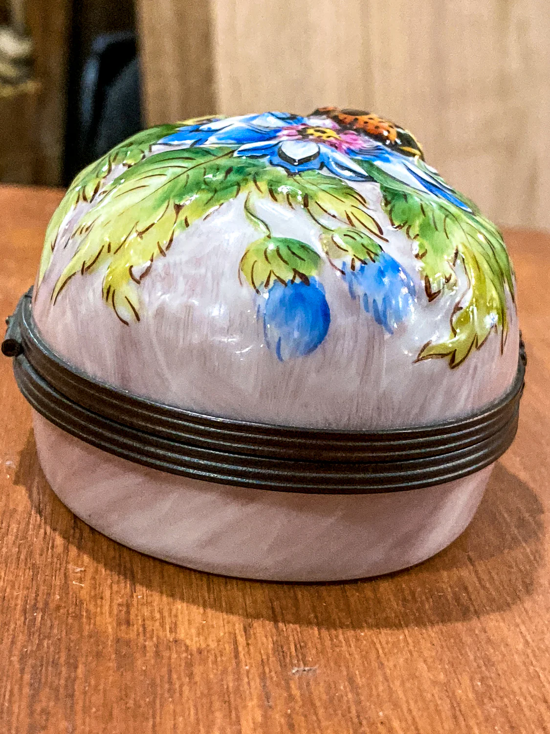 Limoges France Floral Beetle Pink Glass Style Oval Porcelain Pillbox - Image 14