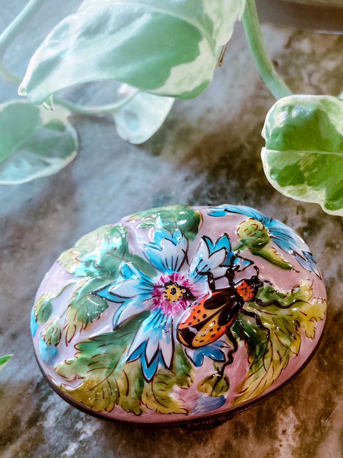 Limoges France Floral Beetle Pink Glass Style Oval Porcelain Pillbox - Image 20