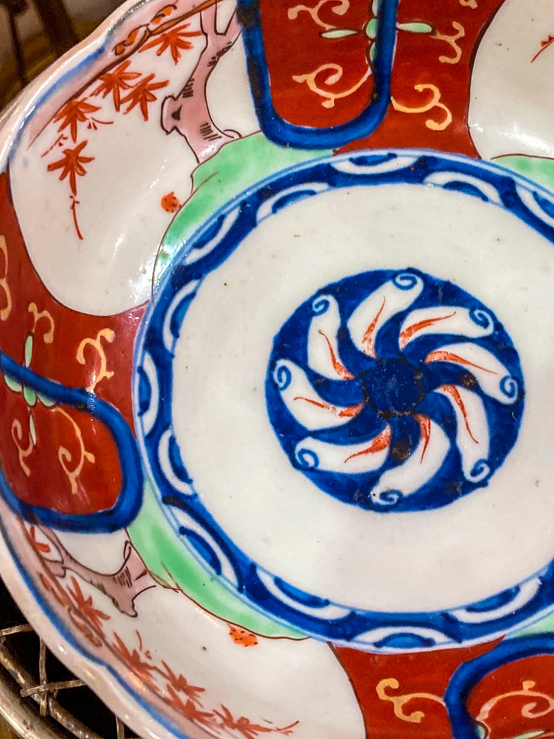 Pair Antique Japanese Meiji Period Fox Theme Red Blue Imari Porcelain Bowls - Image 8