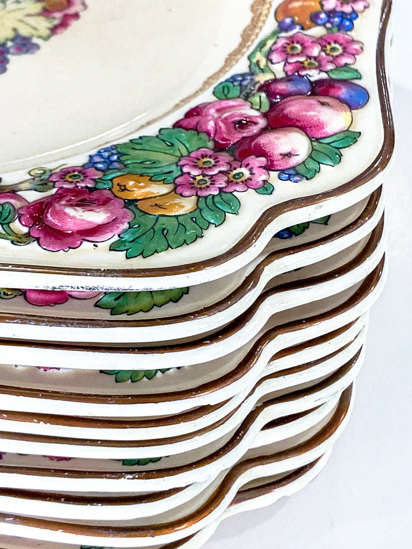 Set of Ten Vintage Crown Ducal Fruit and Flower Motif Square Florentine Dessert Salad Plates - Image 14