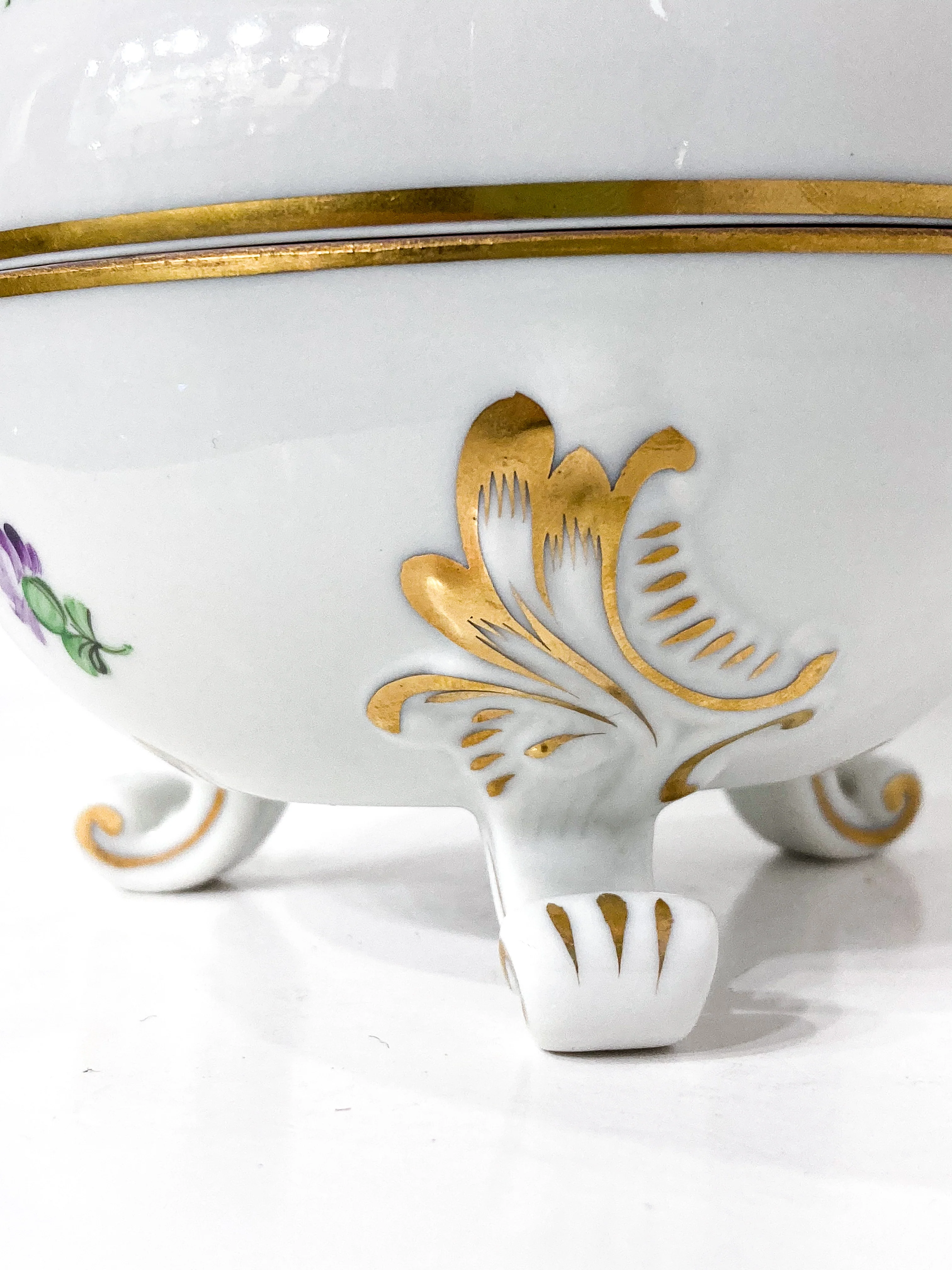 20th Century Herend Hungary Hand Painted Porcelain Yellow Rose Trinket Box - Image 14