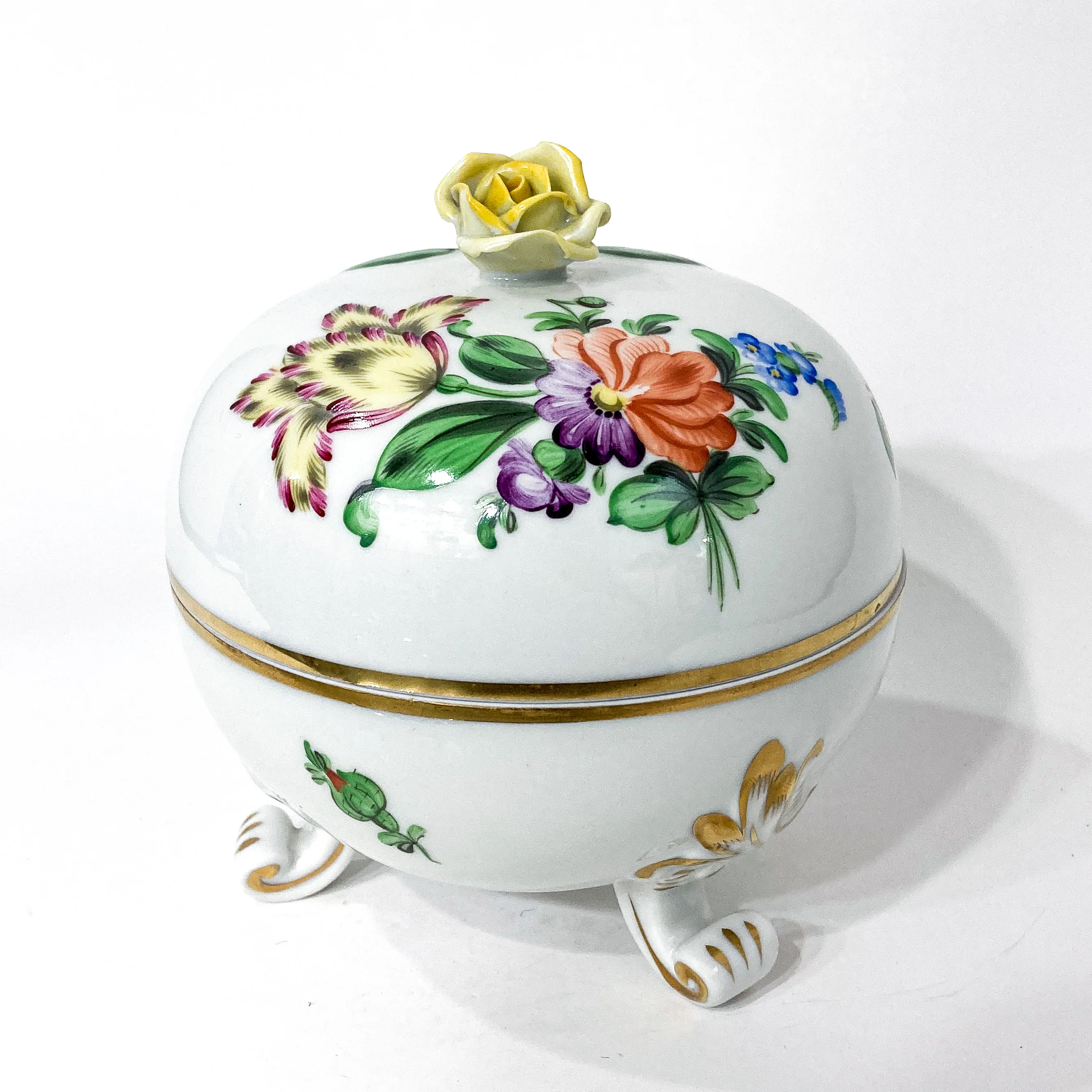 20th Century Herend Hungary Hand Painted Porcelain Yellow Rose Trinket Box - Image 9