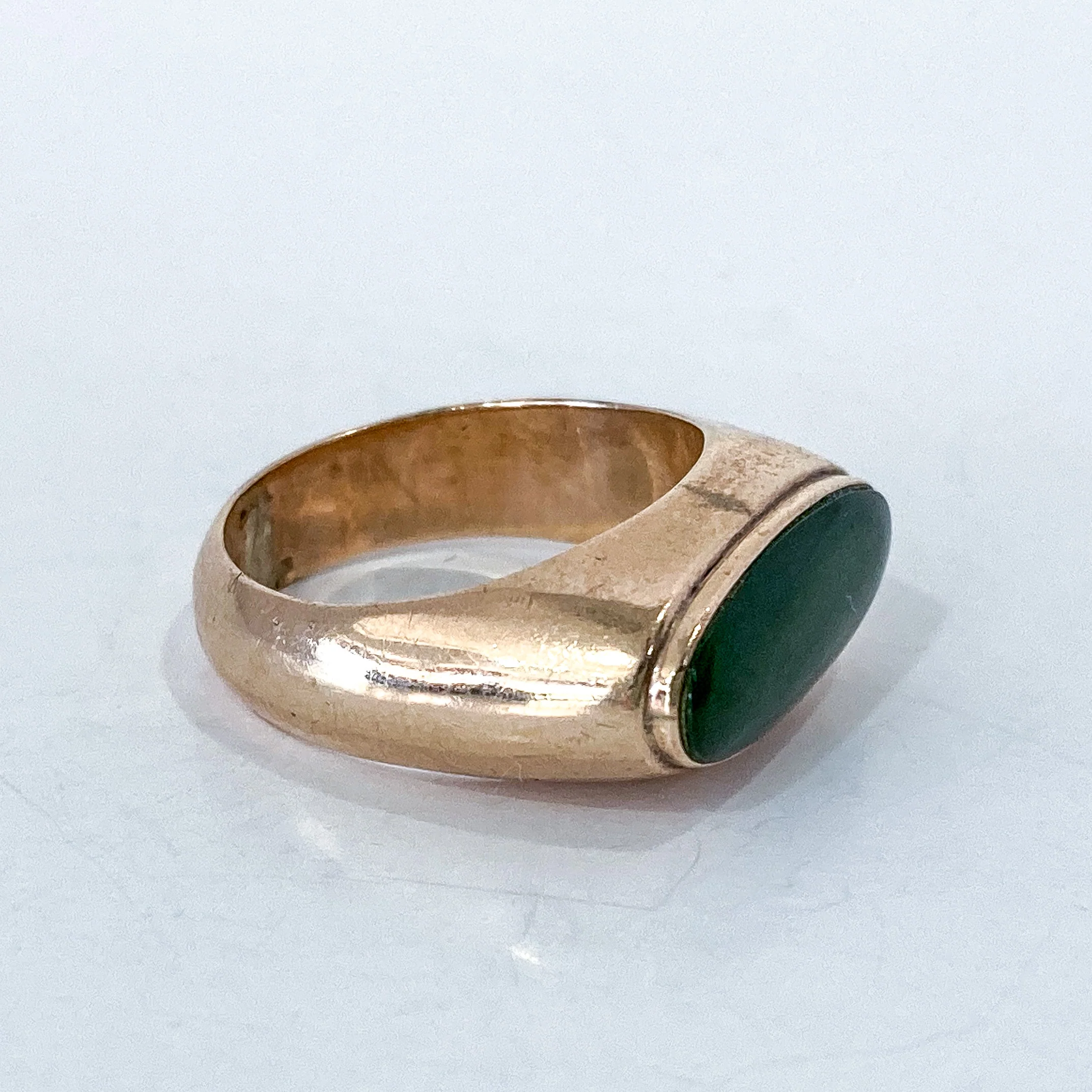 Timeless Vintage 14K Yellow Gold Oval Green Jade MCM Mod Ring - Image 14