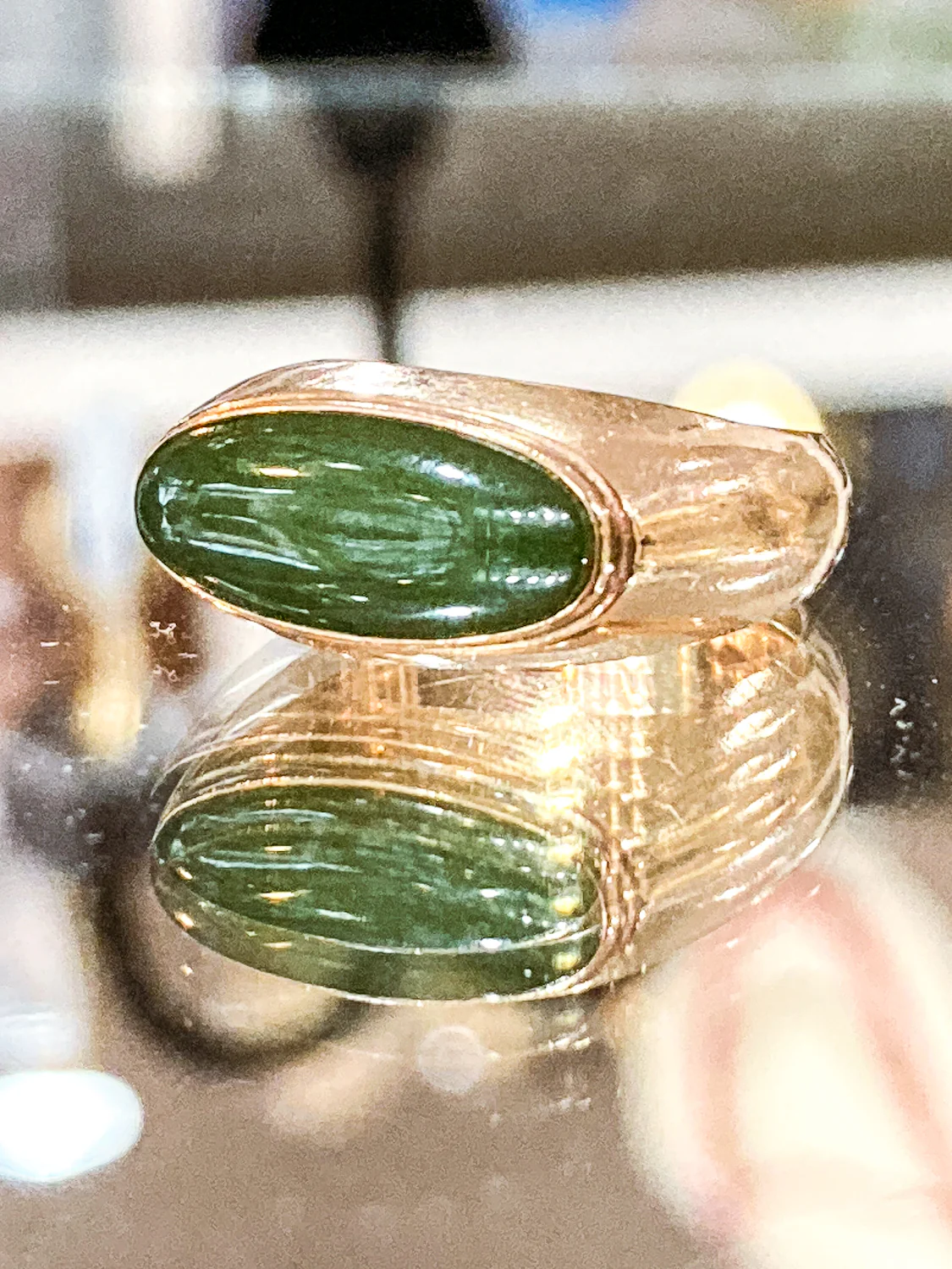 Timeless Vintage 14K Yellow Gold Oval Green Jade MCM Mod Ring - Image 19