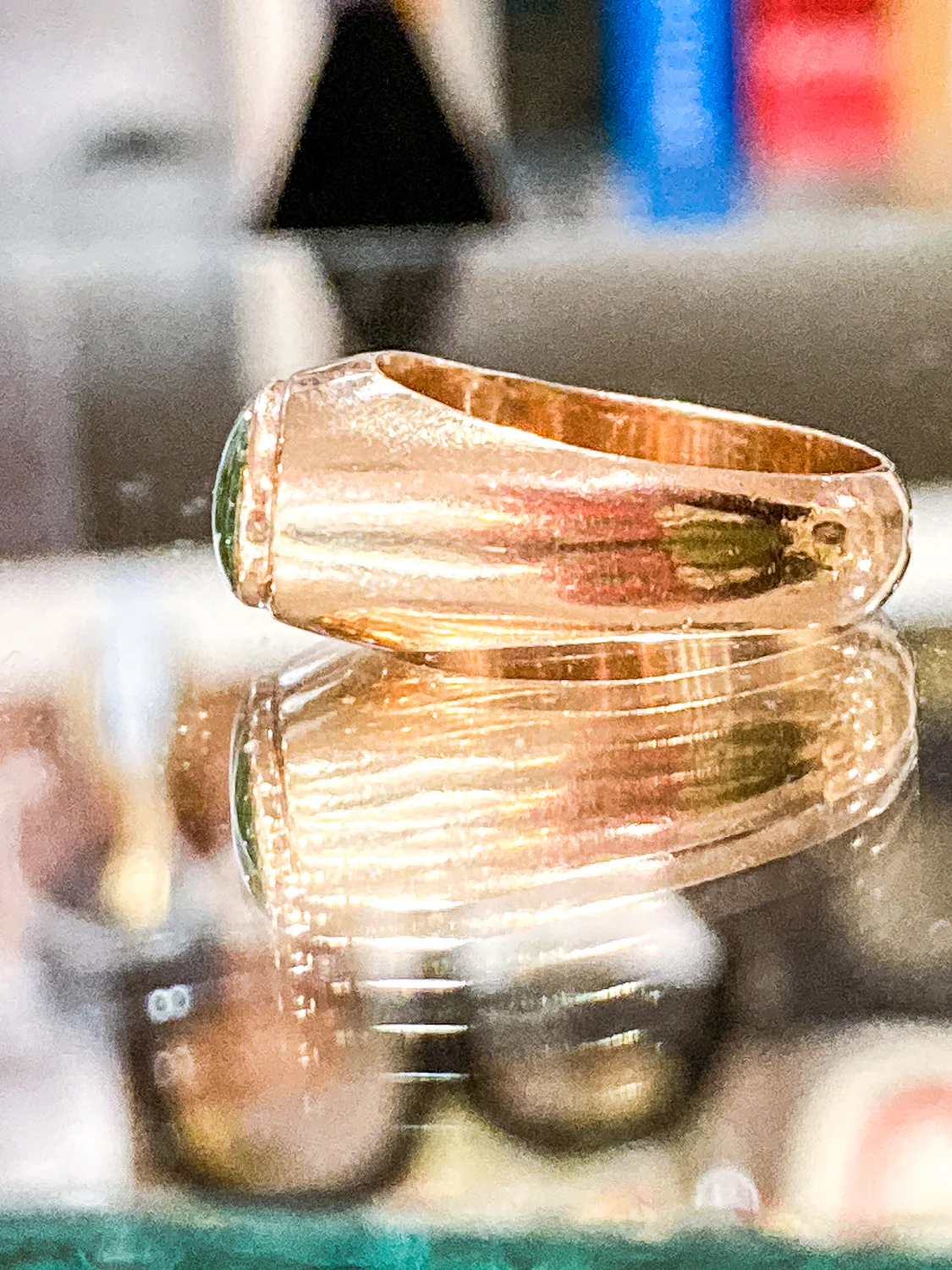 Timeless Vintage 14K Yellow Gold Oval Green Jade MCM Mod Ring - Image 20