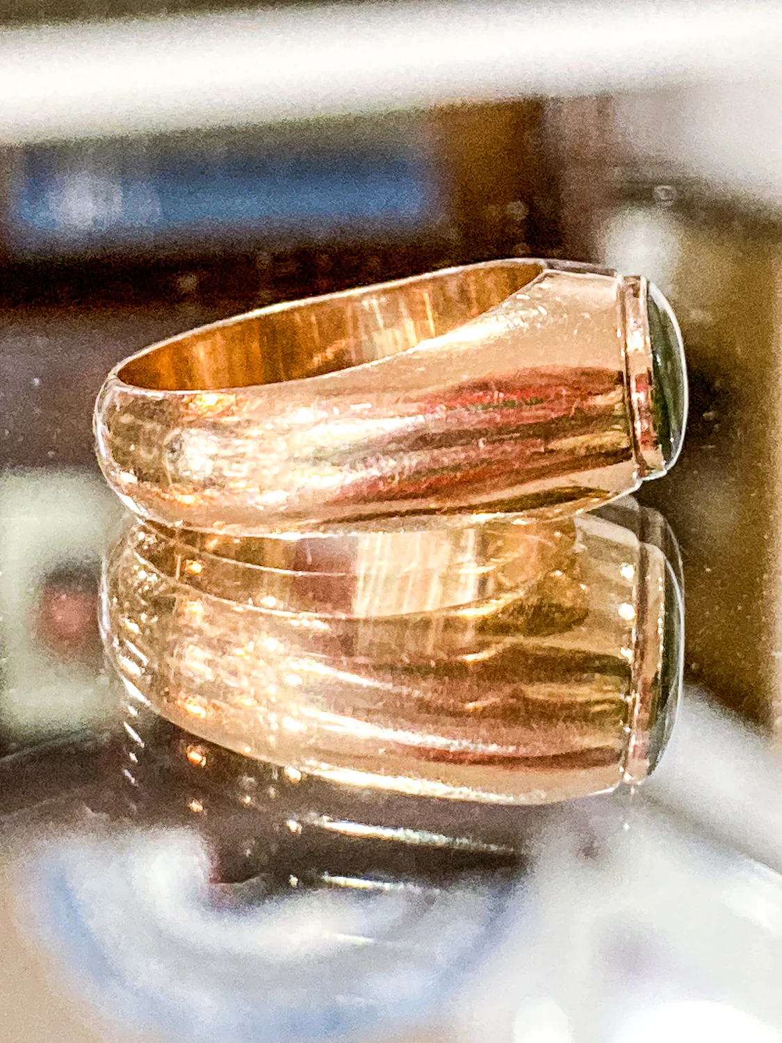 Timeless Vintage 14K Yellow Gold Oval Green Jade MCM Mod Ring - Image 23