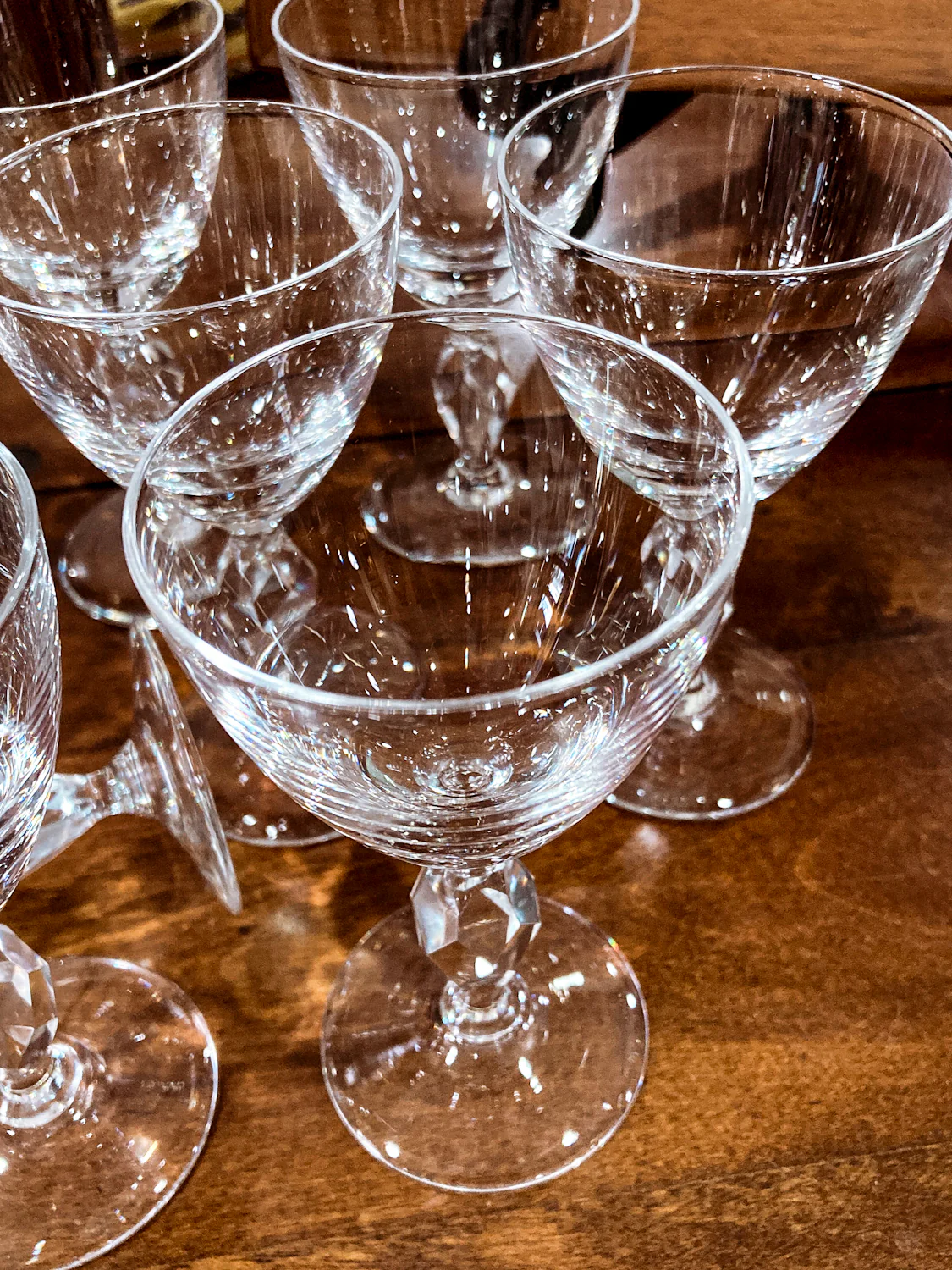 Vintage 1950s Set of Eight Paneled Stem Clear Glass Sherry Glasses - Image 8