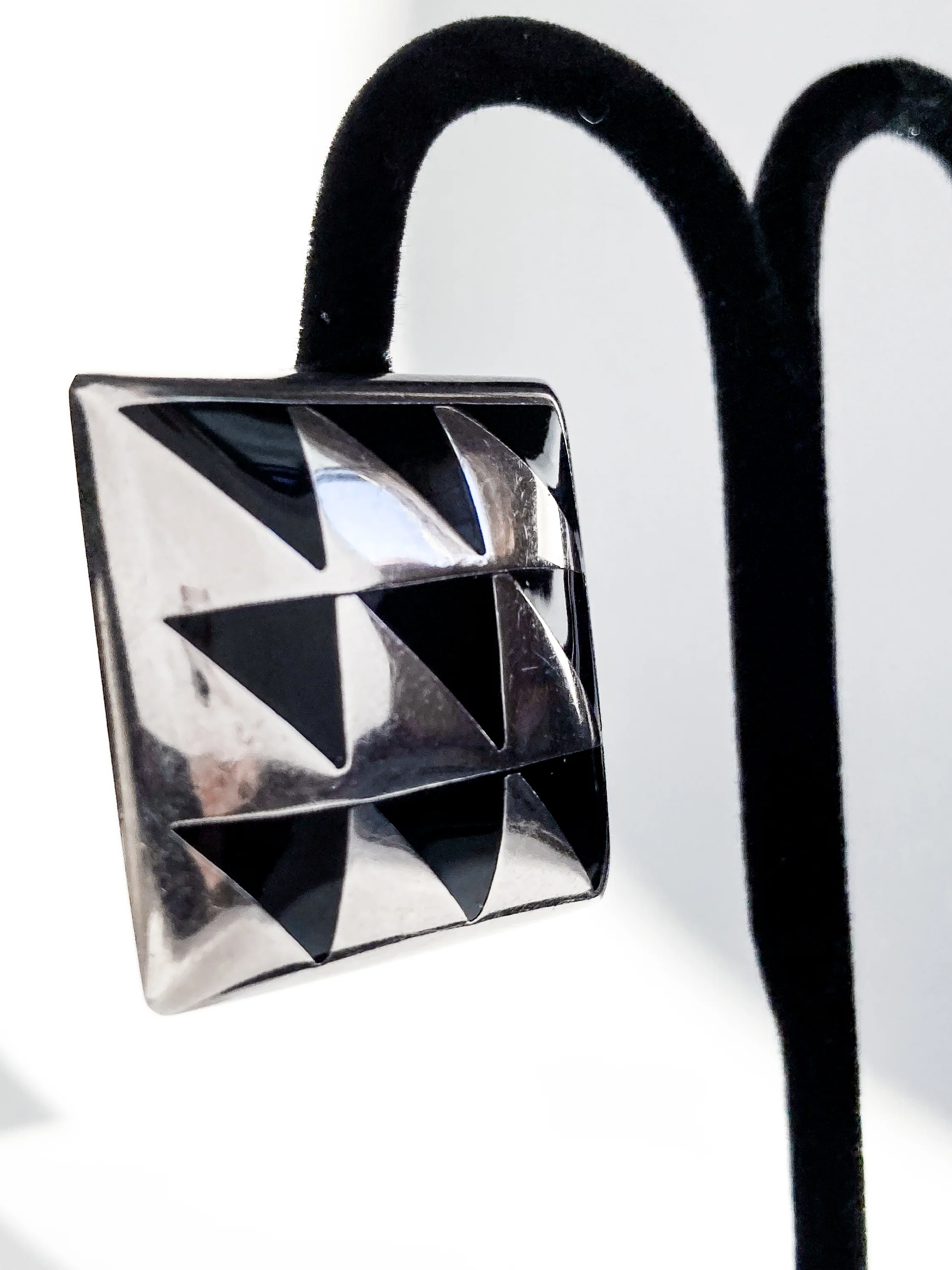 Vintage Abstract Contrast Black Sterling Silver Clip On Statement Earrings - Image 10