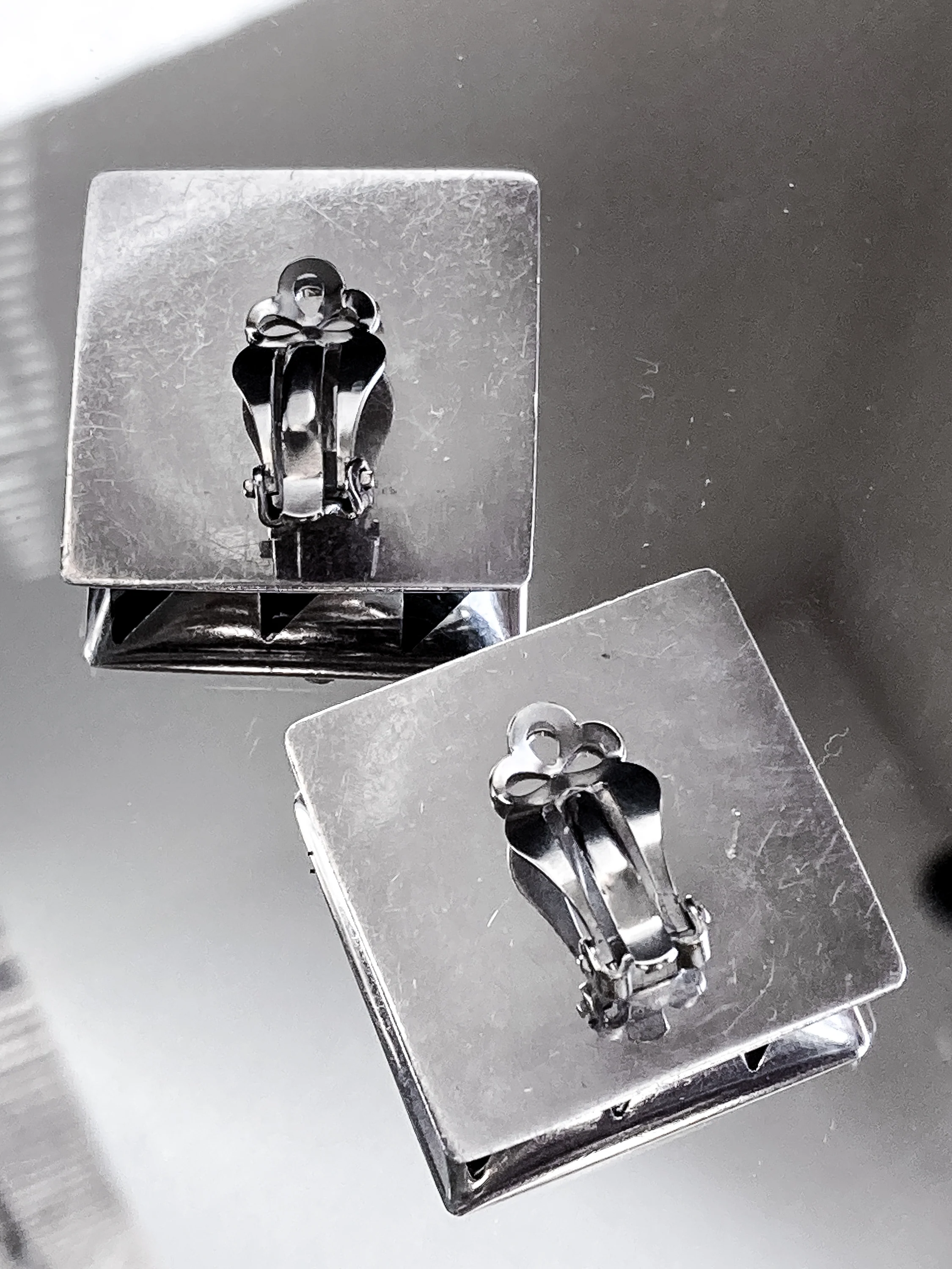 Vintage Abstract Contrast Black Sterling Silver Clip On Statement Earrings - Image 15