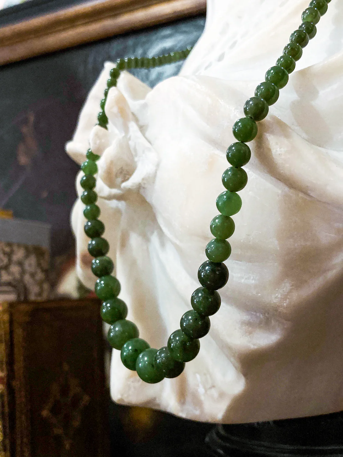Vintage Graduated Green Nephrite Stone Bead Elongated Necklace - Image 4