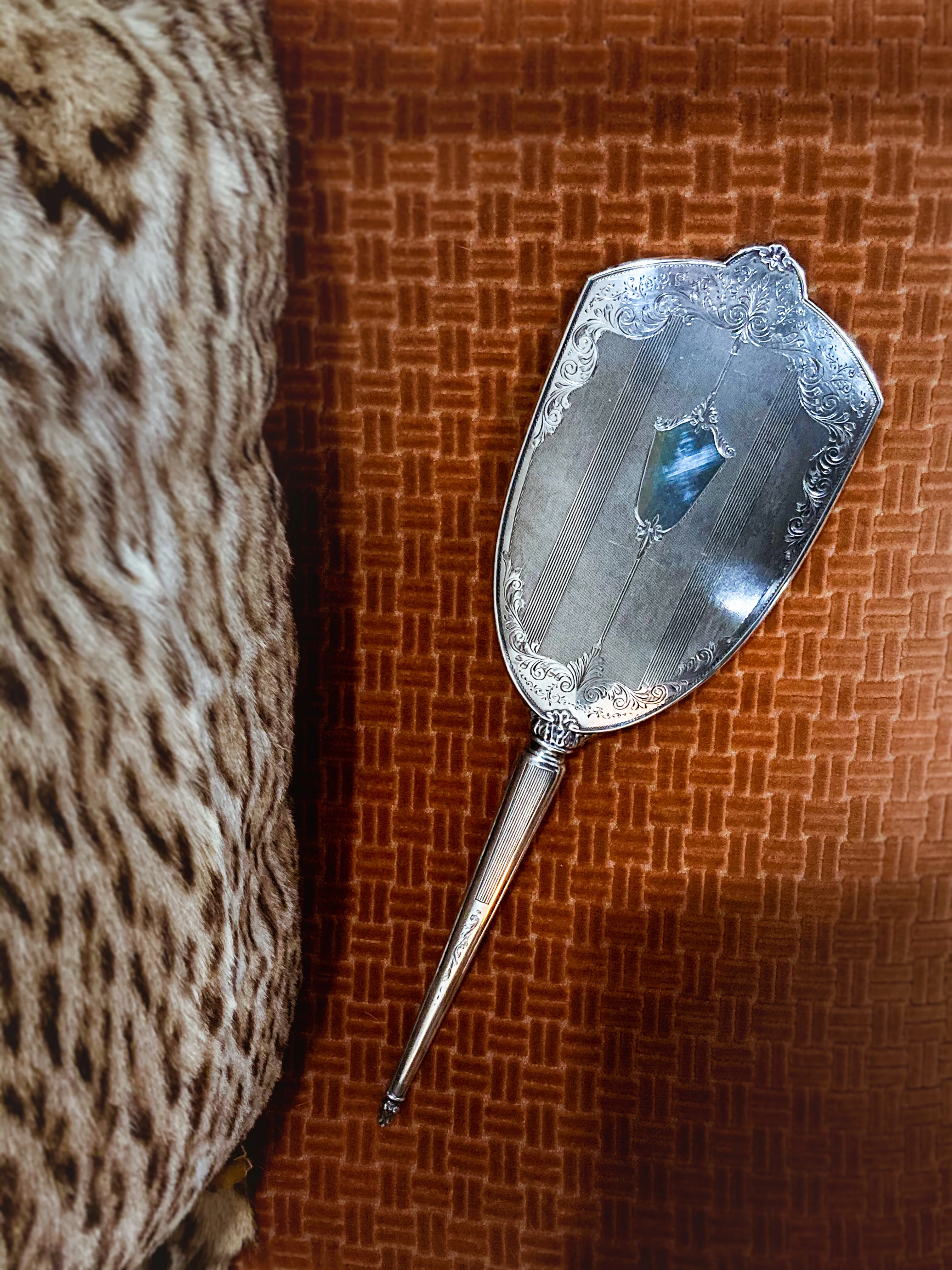 Vintage Engraved Sterling Silver Haddon Hall Elongated Vanity Hand Mirror - Image 3