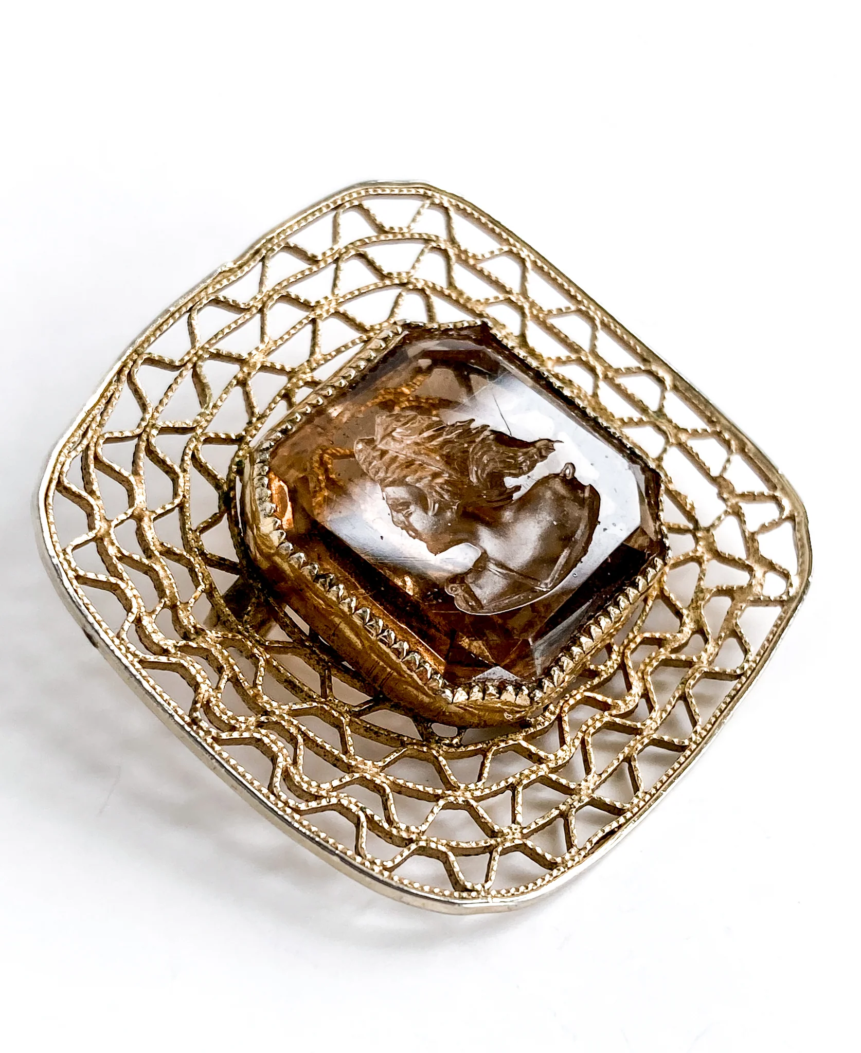 Vintage Topaz Glass Intaglio Relief Classic Cameo Gold Filigree Brooch Pin - Image 10