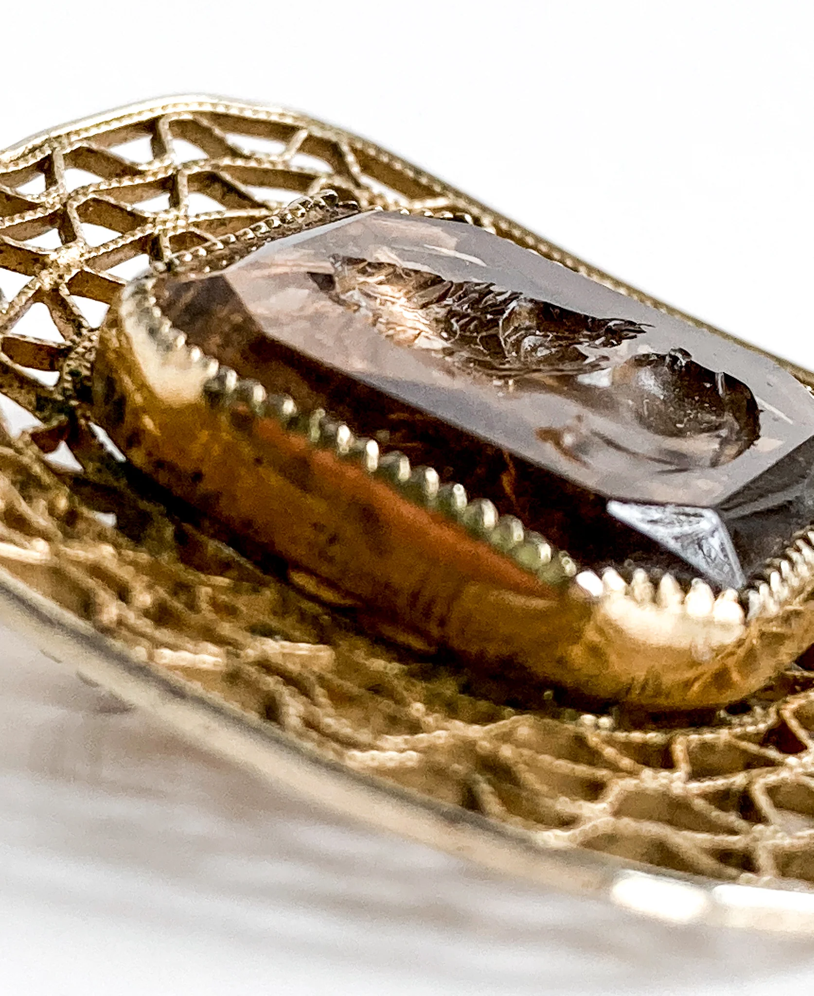 Vintage Topaz Glass Intaglio Relief Classic Cameo Gold Filigree Brooch Pin - Image 13