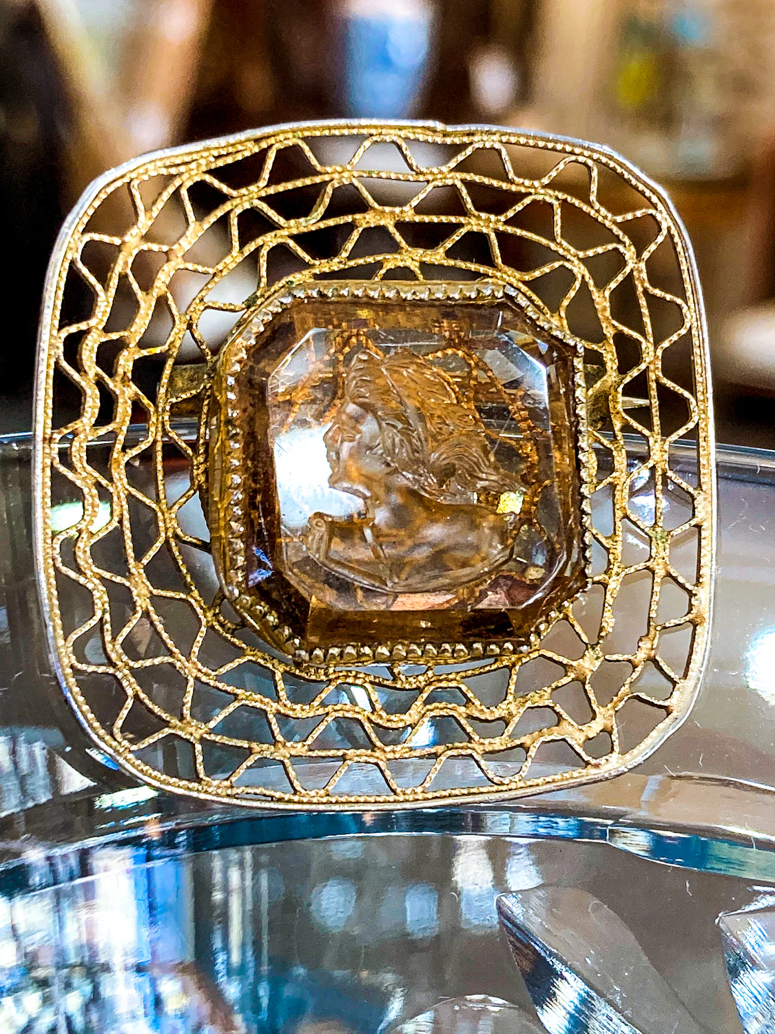 Vintage Topaz Glass Intaglio Relief Classic Cameo Gold Filigree Brooch Pin - Image 4