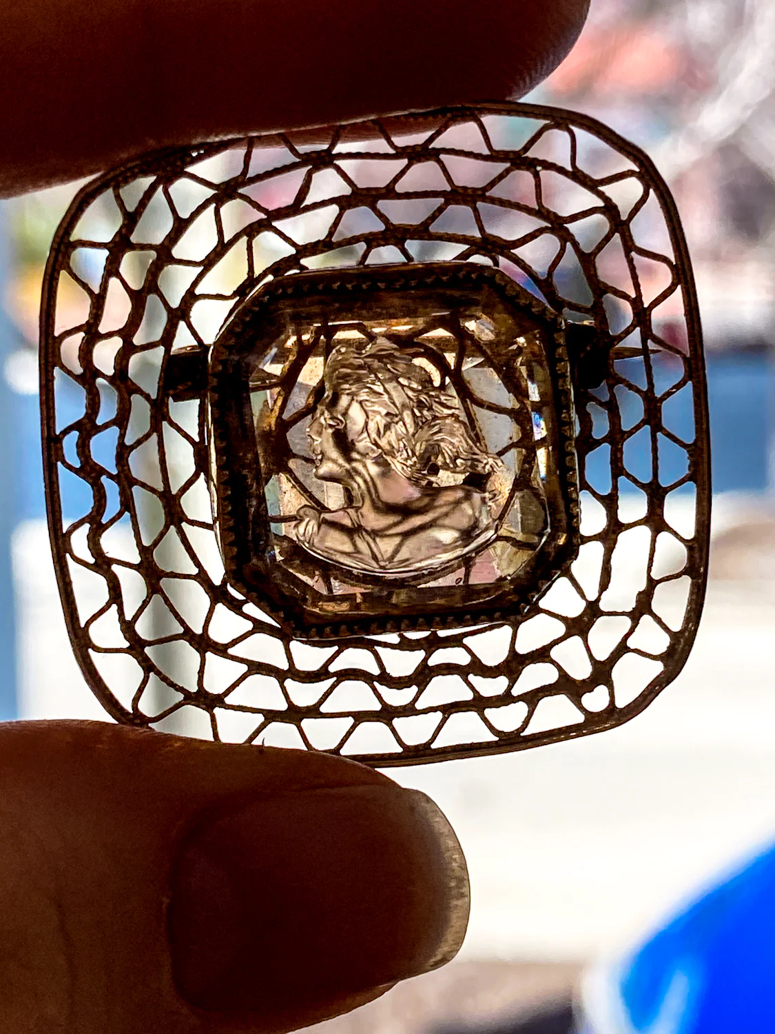 Vintage Topaz Glass Intaglio Relief Classic Cameo Gold Filigree Brooch Pin - Image 5