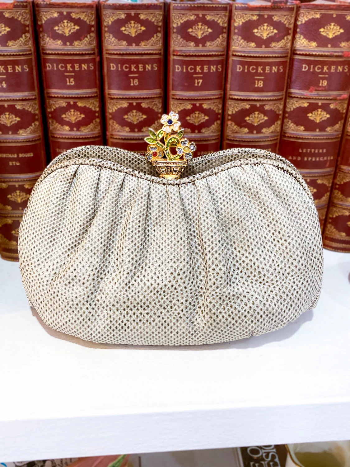 Vintage Judith Leiber Champagne Snakeskin Floral Clasp Crossbody Clutch Bag - Image 11