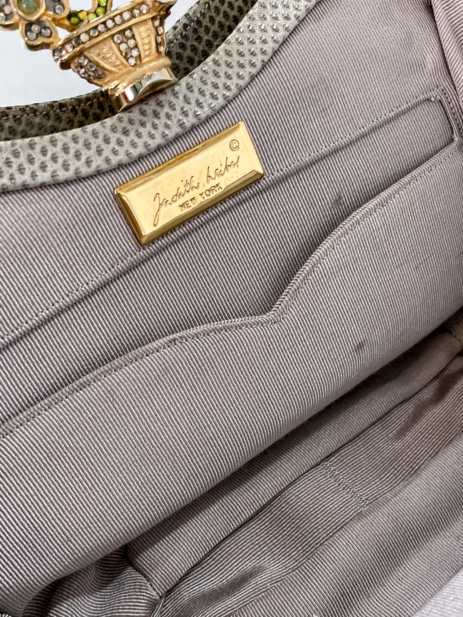 Vintage Judith Leiber Champagne Snakeskin Floral Clasp Crossbody Clutch Bag - Image 17