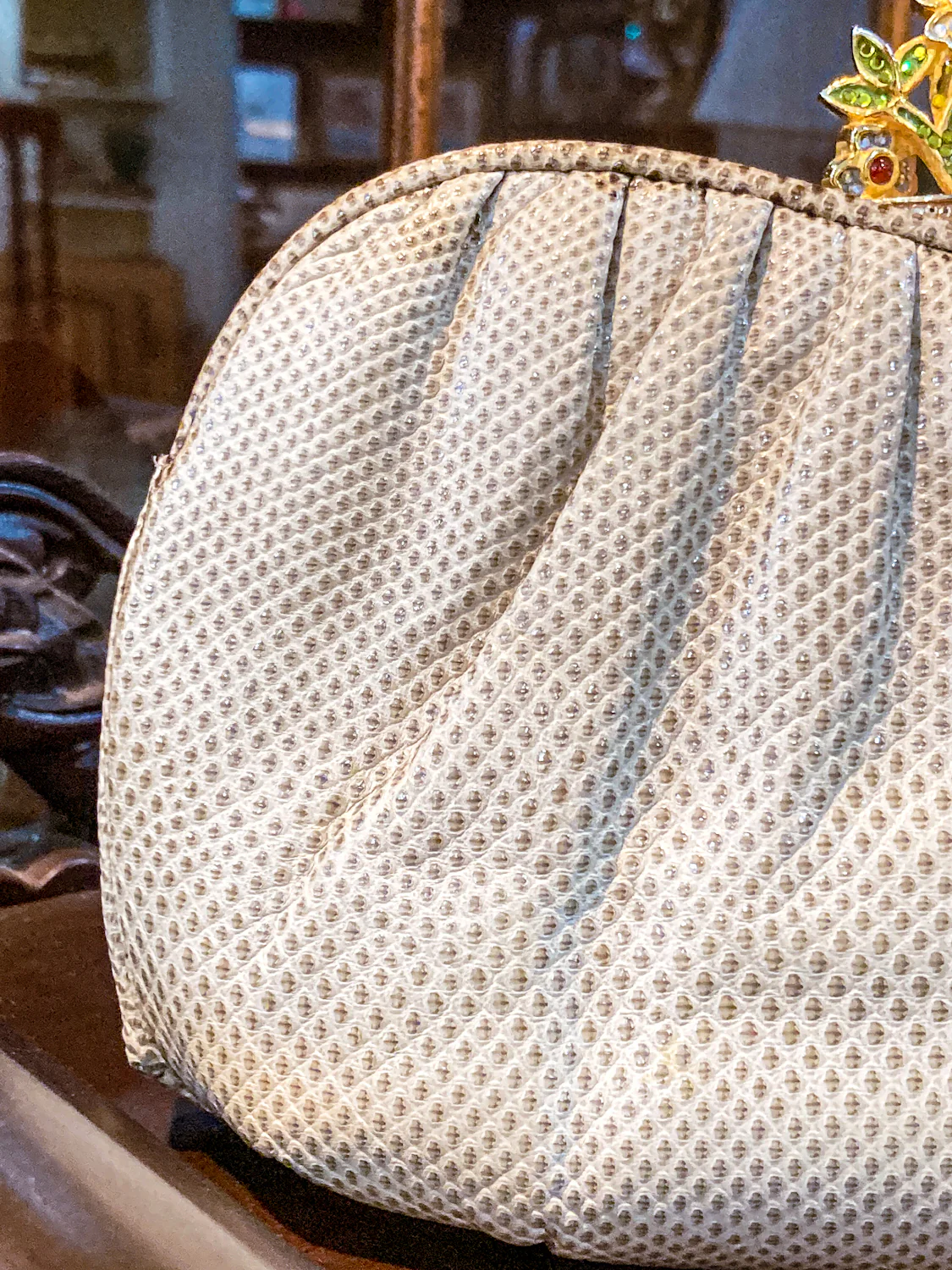 Vintage Judith Leiber Champagne Snakeskin Floral Clasp Crossbody Clutch Bag - Image 21