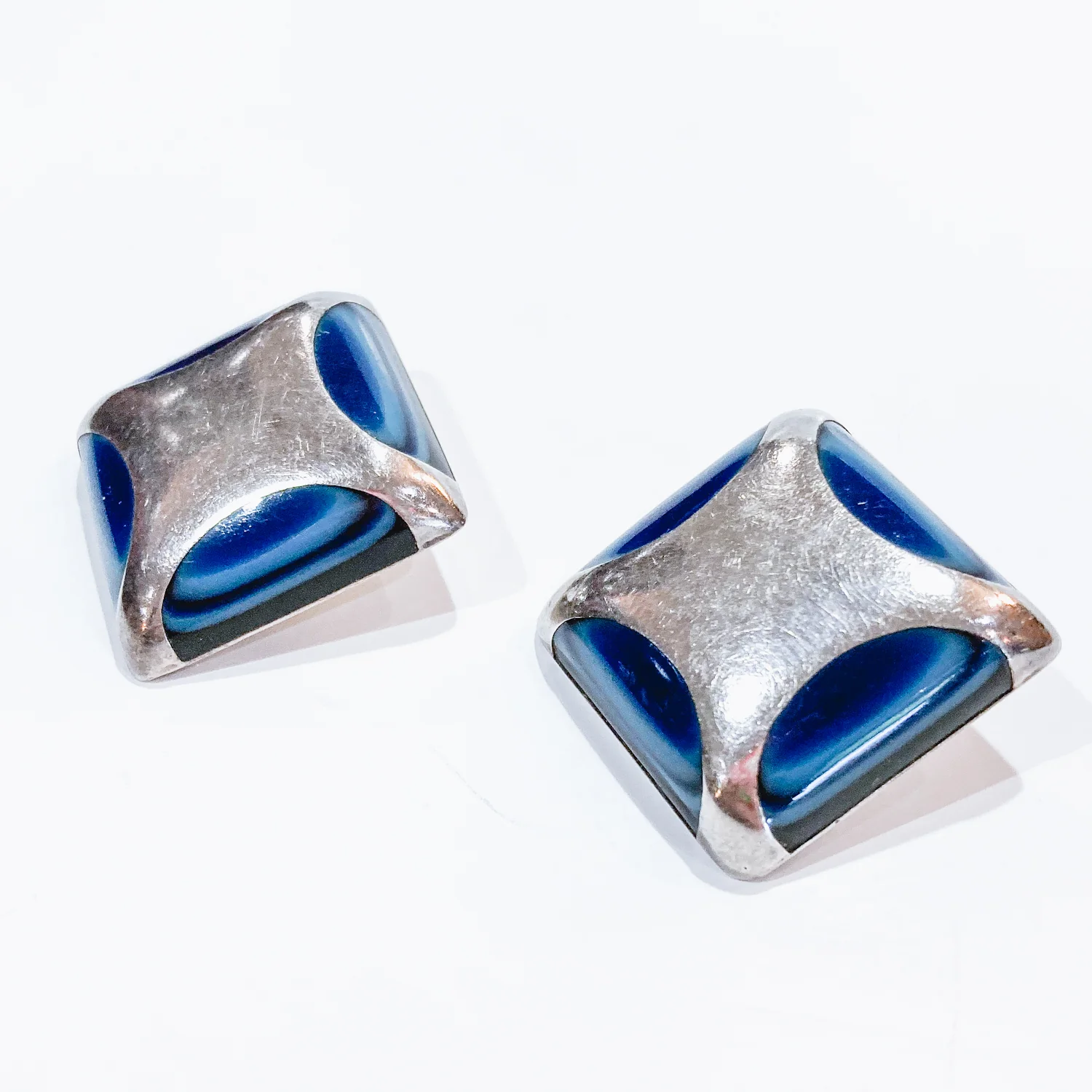 Vintage Mexico Sterling Silver Layered Blue Glass Geometric Clip On Earrings - Image 12