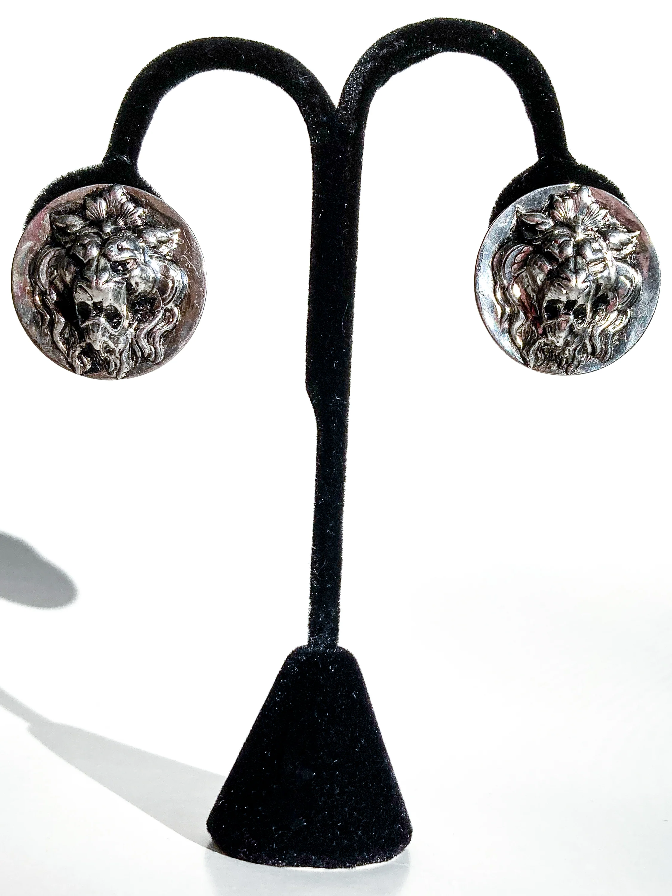 Vintage Particolari Italian Silver Toned Lion Head Clip On Earrings - Image 8