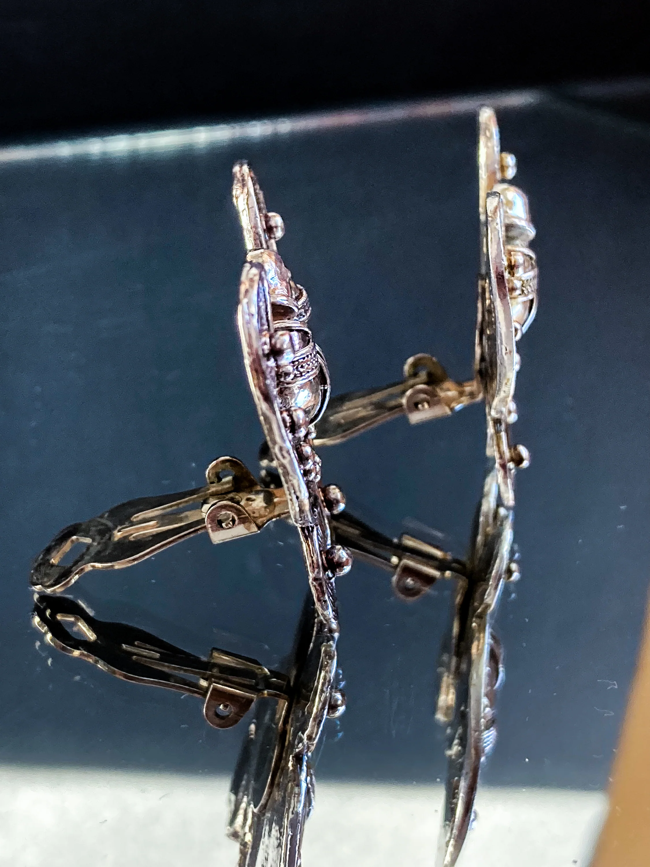 Vintage Pre-Columbian Style Silver Toned Geometric Clip On Earrings - Image 16